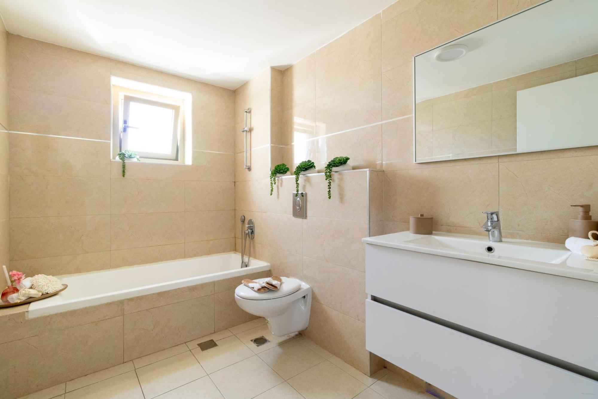 Stylish 1 Bedrooms Parking At City Gate Kudüs Dış mekan fotoğraf